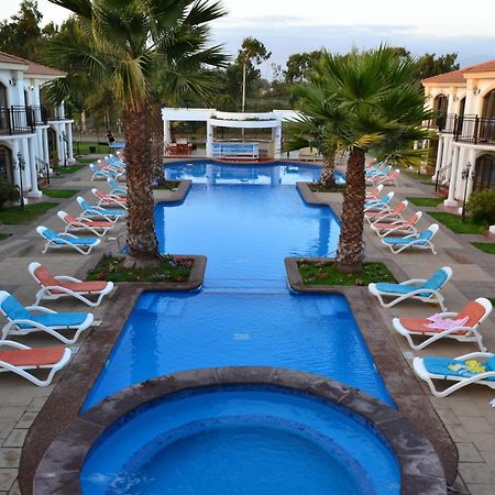 Aparthotel Serena Dream Ла Серена Екстериор снимка